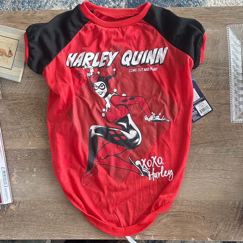 DC Comics Harley Quinn T-Shirt in Pink for dogs